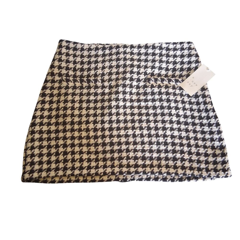 NWT A New Day Black Cream Houndstooth Mini Skirt Size 8